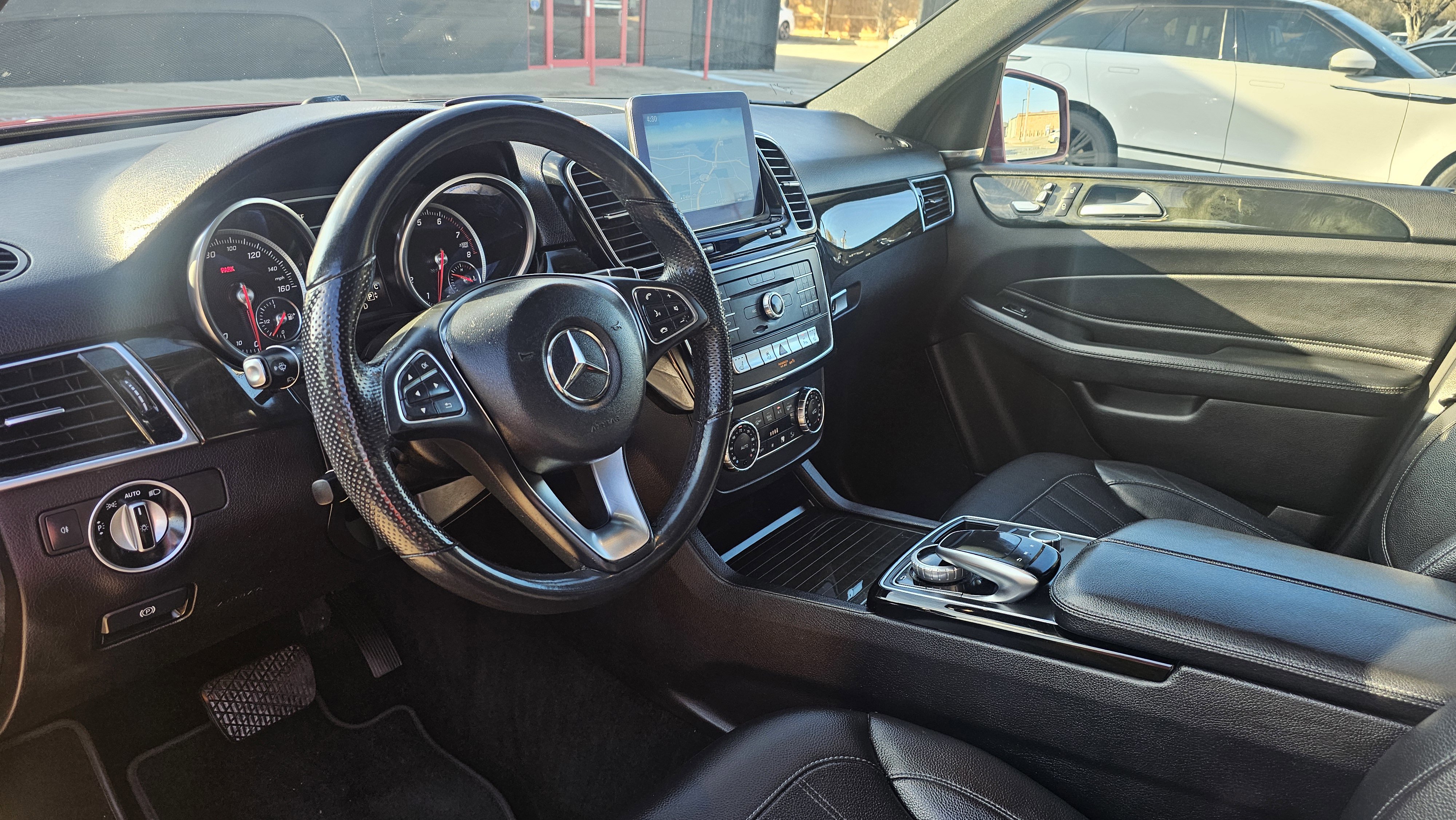 Used 2017 Mercedes-Benz GLE 350 GLE 350 SUV w/ Premium 1 Package image 24