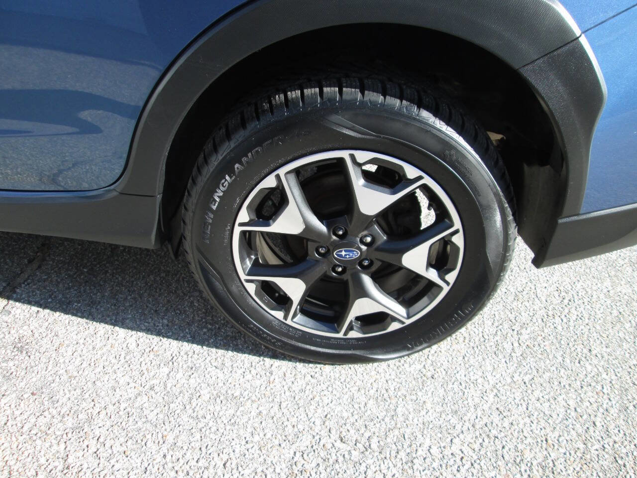 Used 2019 Subaru Crosstrek 2.0i Premium image 11