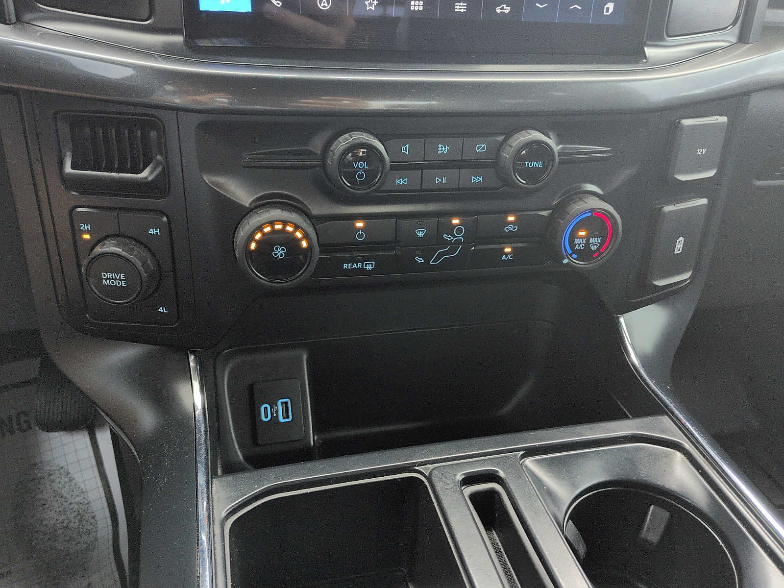 Used 2024 Ford F150 STX AWD/4WD image 20