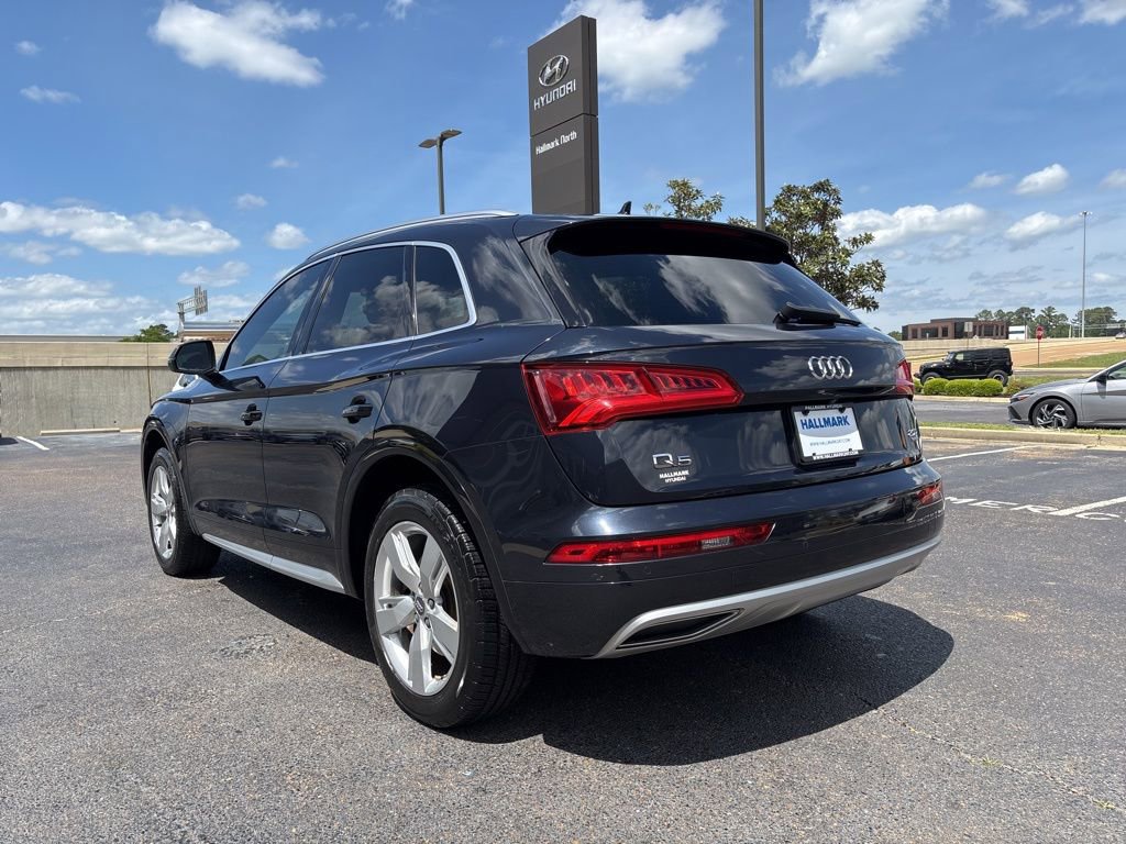 Used 2018 Audi Q5 2.0T Premium Plus w/ Premium Plus Package image 9