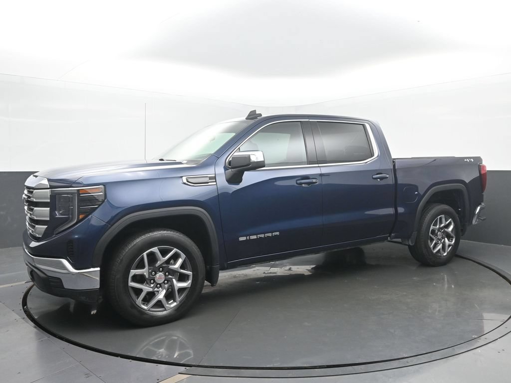 Used 2023 GMC Sierra 1500 SLE AWD/4WD image 2