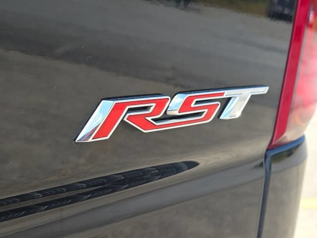 Used 2023 Chevrolet Silverado 1500 RST AWD/4WD image 10