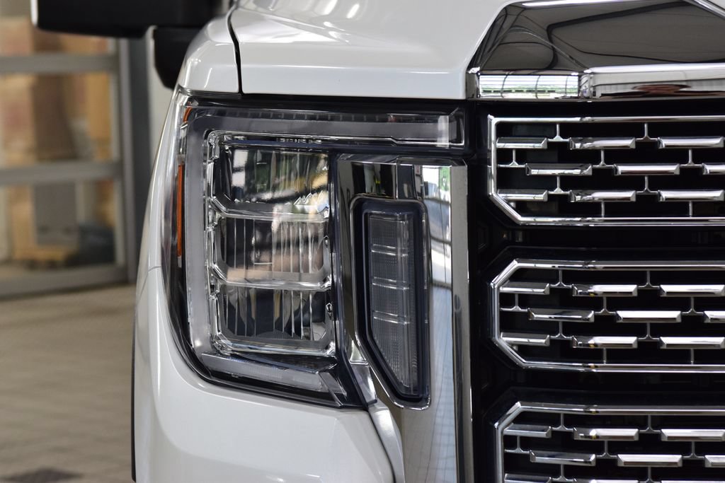 Used 2021 GMC Sierra 2500 Denali w/ Denali Ultimate Package AWD/4WD image 12