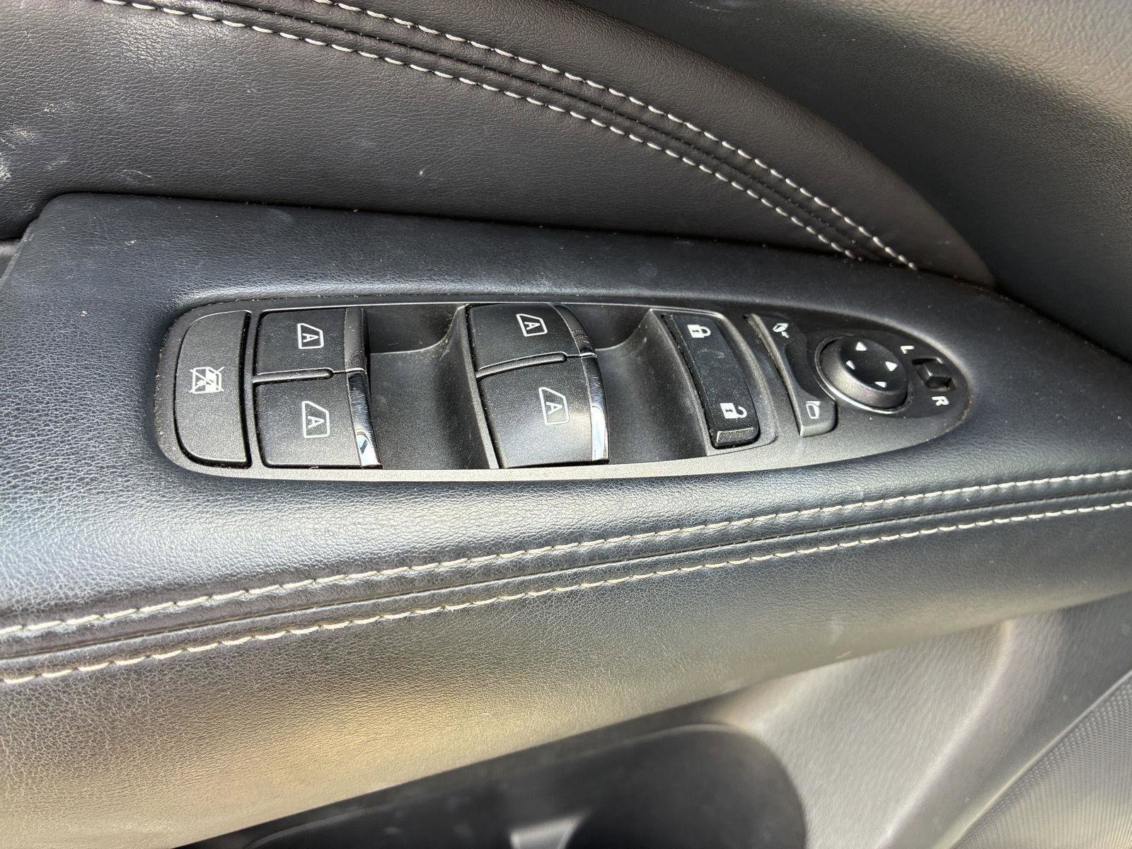 Used 2017 INFINITI QX60 FWD image 6