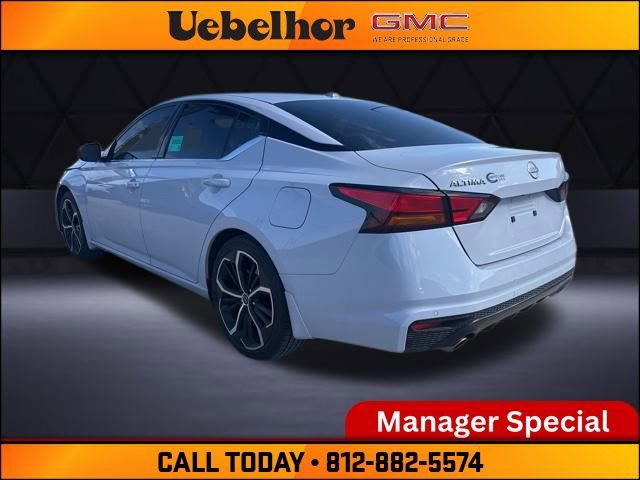 Used 2024 Nissan Altima 2.5 SR w/ SR Premium Package image 4