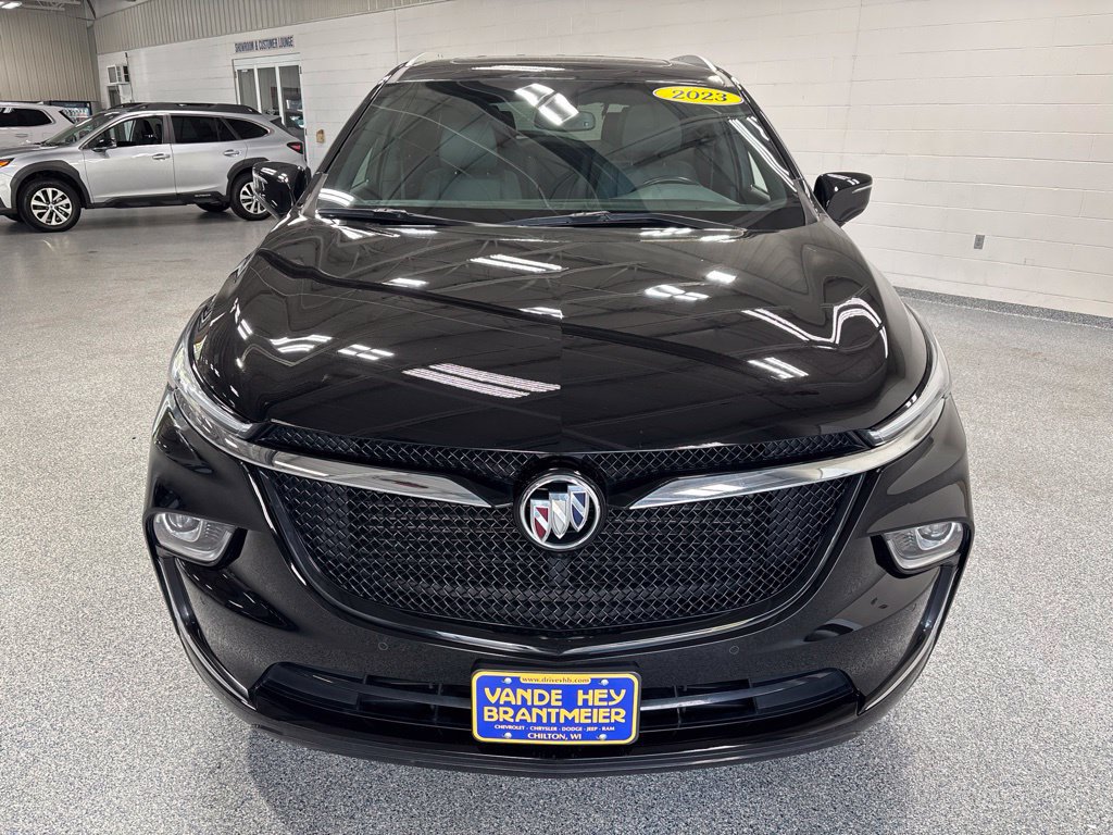Used 2023 Buick Enclave Essence w/ Experience Buick Package AWD/4WD image 2