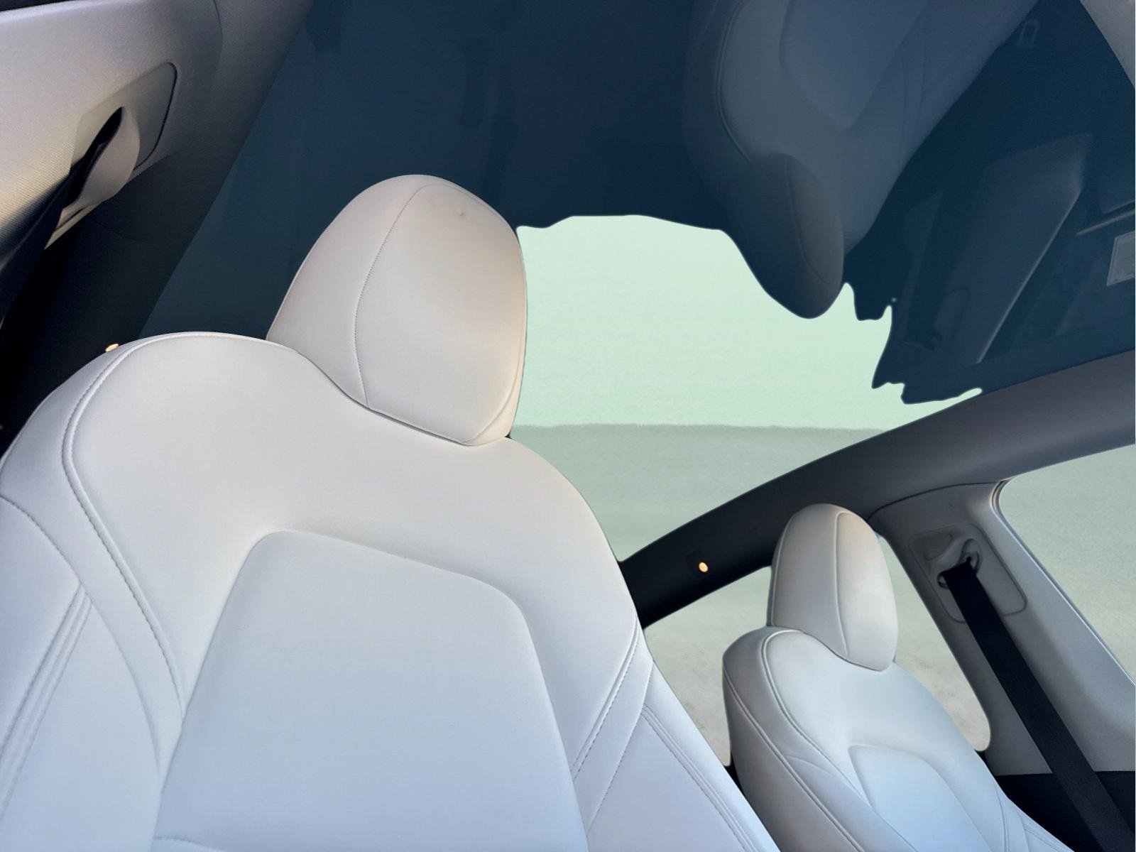 Used 2023 Tesla Model Y Performance image 17