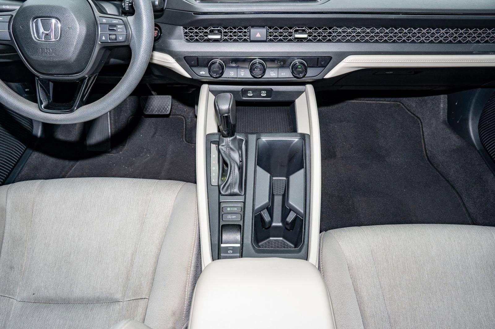 Used 2023 Honda Accord EX image 27