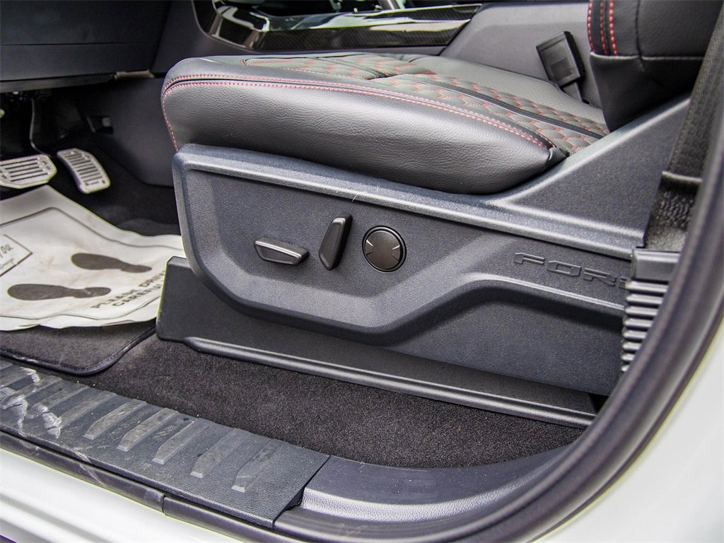 New 2025 Ford F150 Lariat w/ Equipment Group 501A Mid image 34