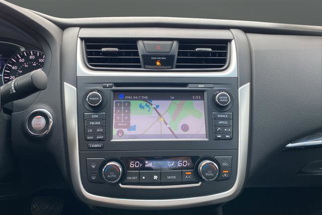 Used 2017 Nissan Altima 2.5 SL w/ 2.5 Technology Package image 13