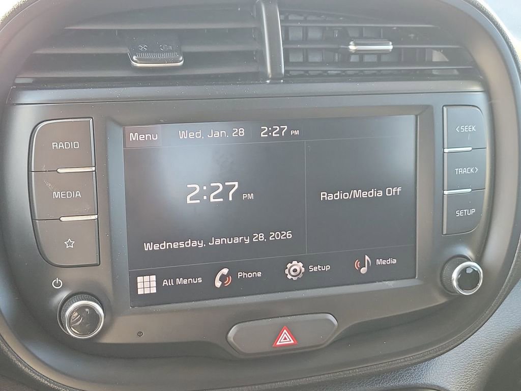 Used 2024 Kia Soul LX w/ Option Group 015 image 18