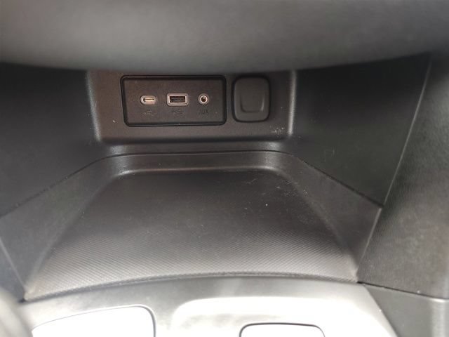 Used 2022 Chevrolet Equinox LT FWD image 21