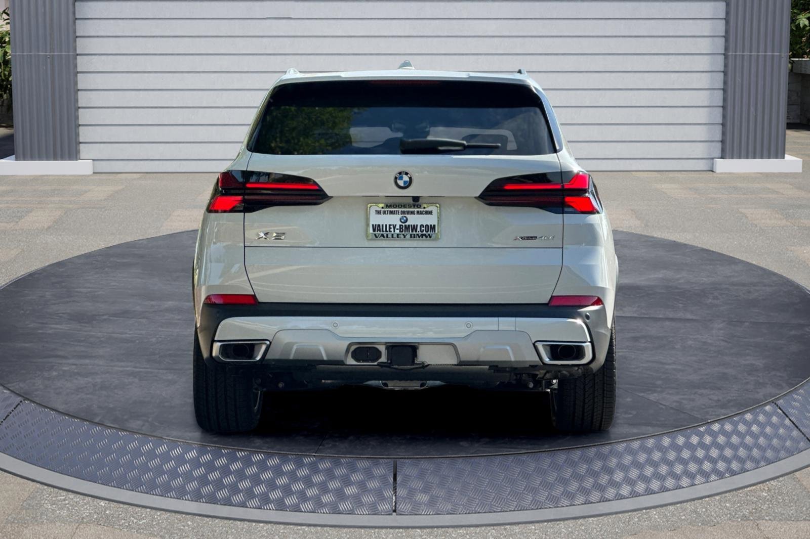 New 2026 BMW X5 xDrive40i w/ Premium Package image 5