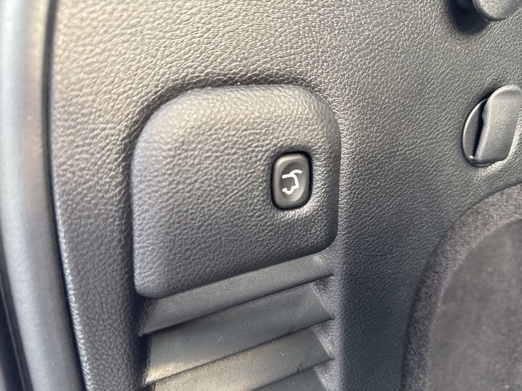 Used 2020 Jeep Grand Cherokee Altitude image 6