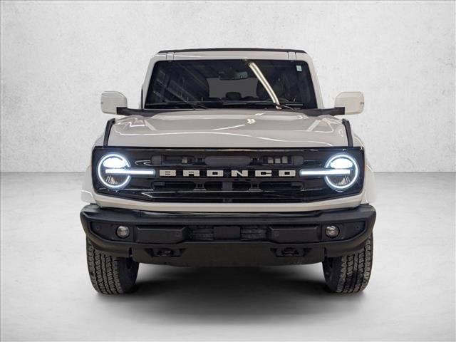 Used 2024 Ford Bronco Outer Banks image 2