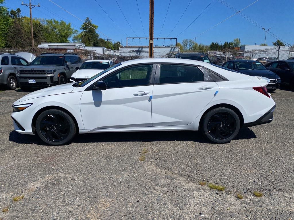 New 2026 Hyundai Elantra Sport FWD image 6