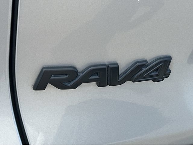 Used 2021 Toyota RAV4 Limited FWD image 21