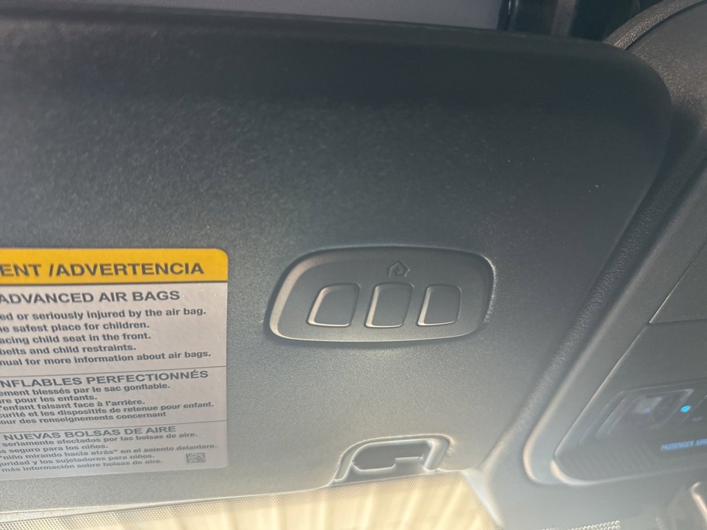 New 2025 Ford Bronco Badlands image 16