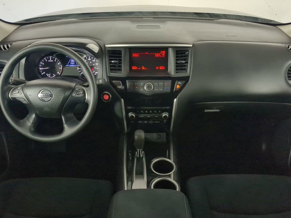 Used 2016 Nissan Pathfinder S image 17