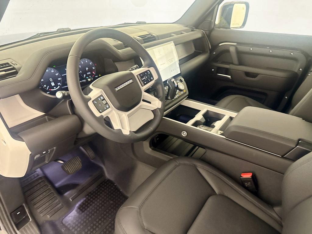 New 2026 Land Rover Defender 110 S AWD/4WD image 9