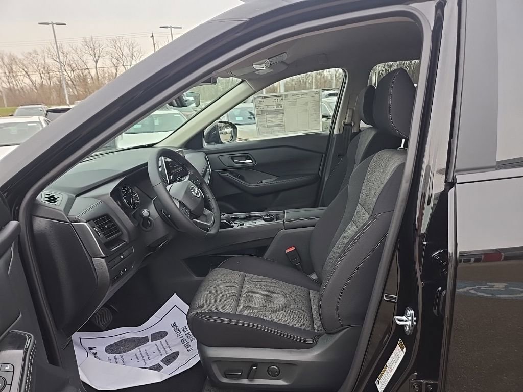 New 2026 Nissan Rogue SV w/ Cold Weather Package image 10