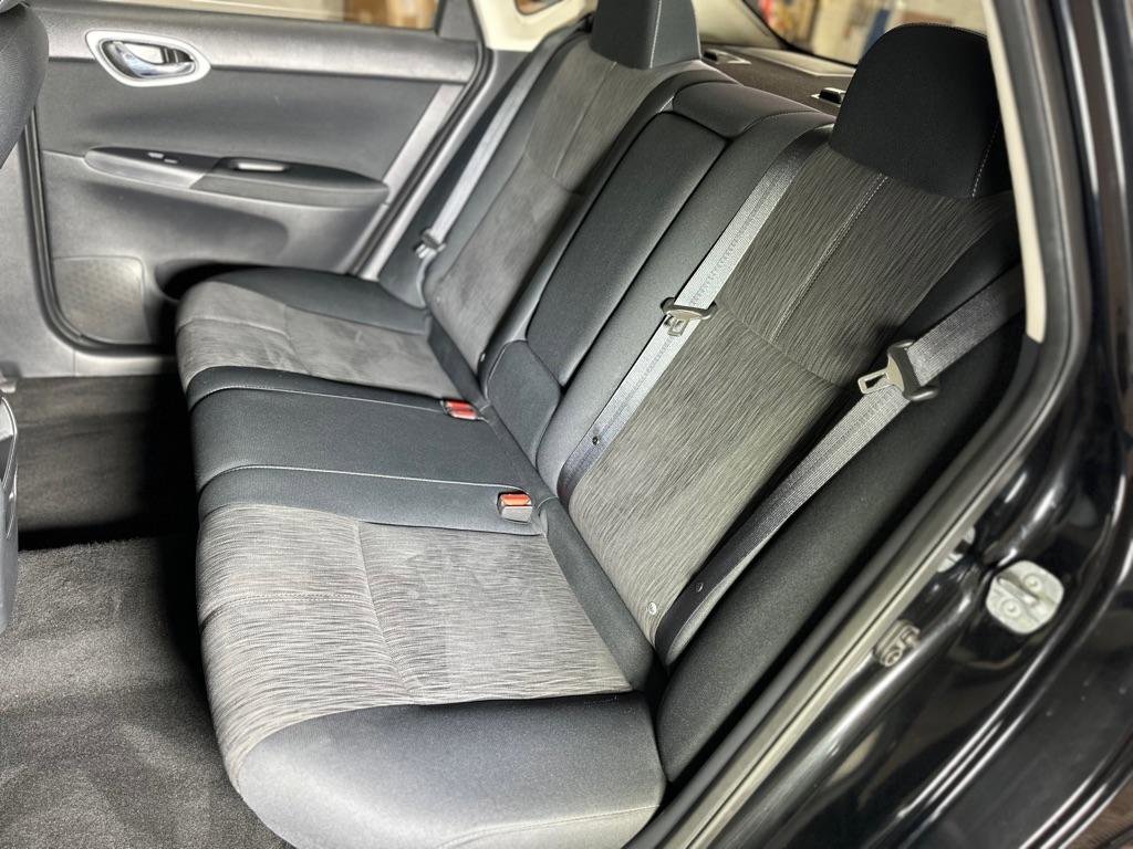 Used 2015 Nissan Sentra SV image 21