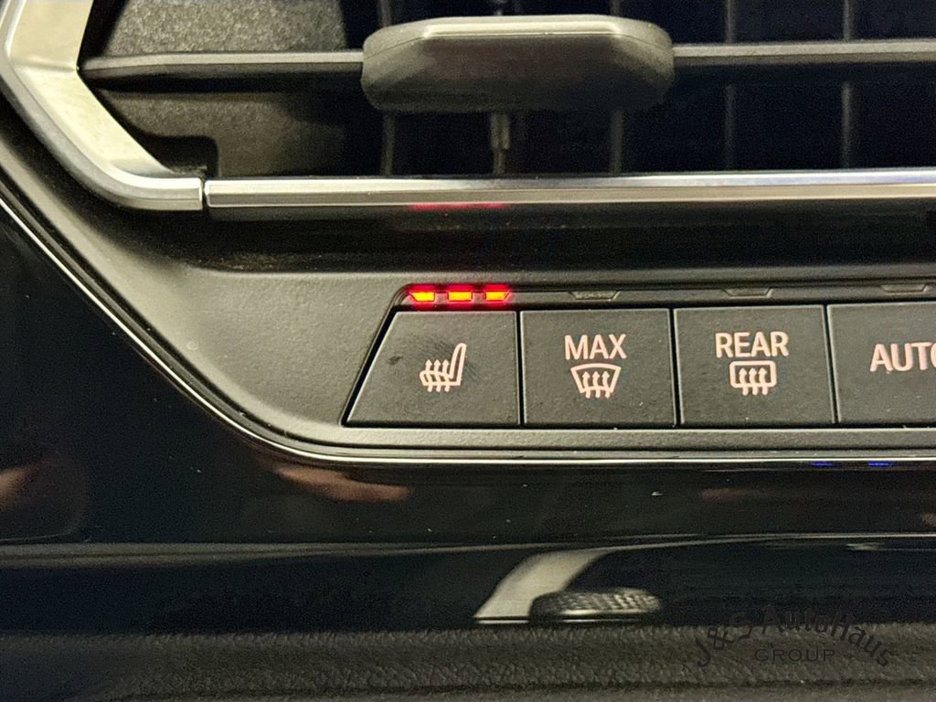 Used 2022 BMW Z4 M40i w/ Premium Package RWD image 27