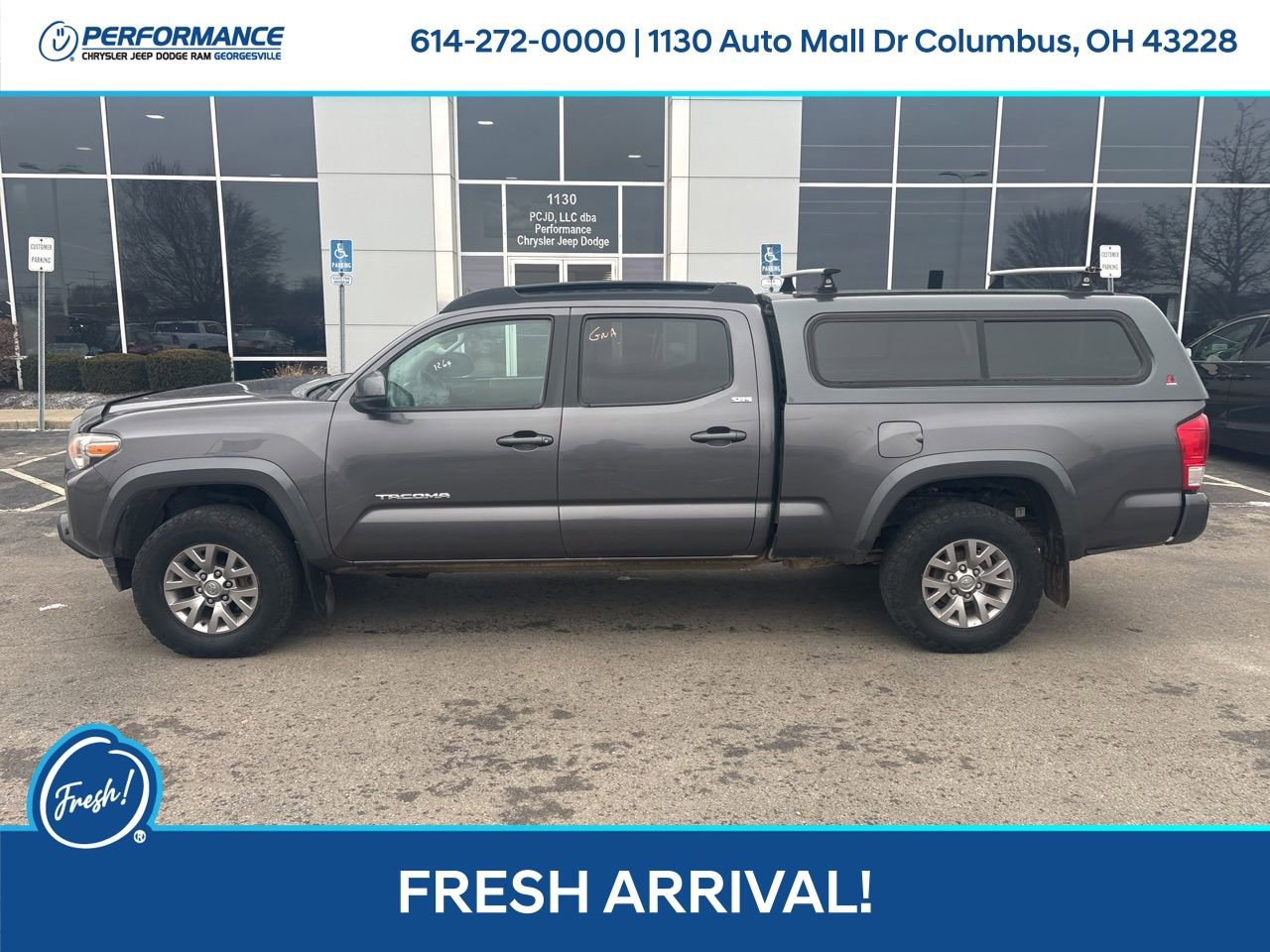 Used 2017 Toyota Tacoma TRD Off-Road image 7