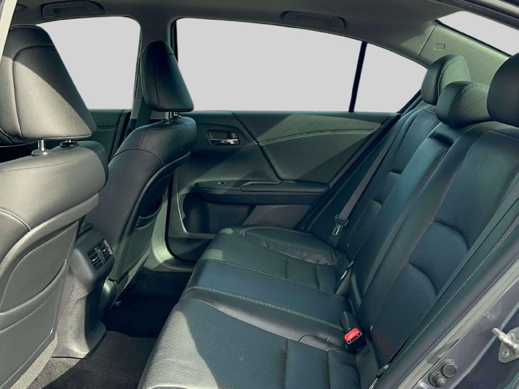 Used 2014 Honda Accord EX-L image 9