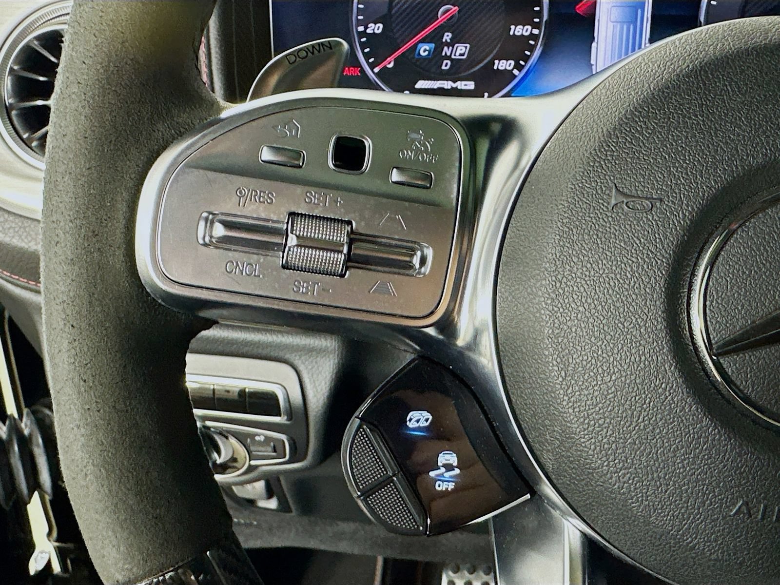 Used 2023 Mercedes-Benz G 63 AMG 4MATIC w/ G Manufaktur Interior Package image 18