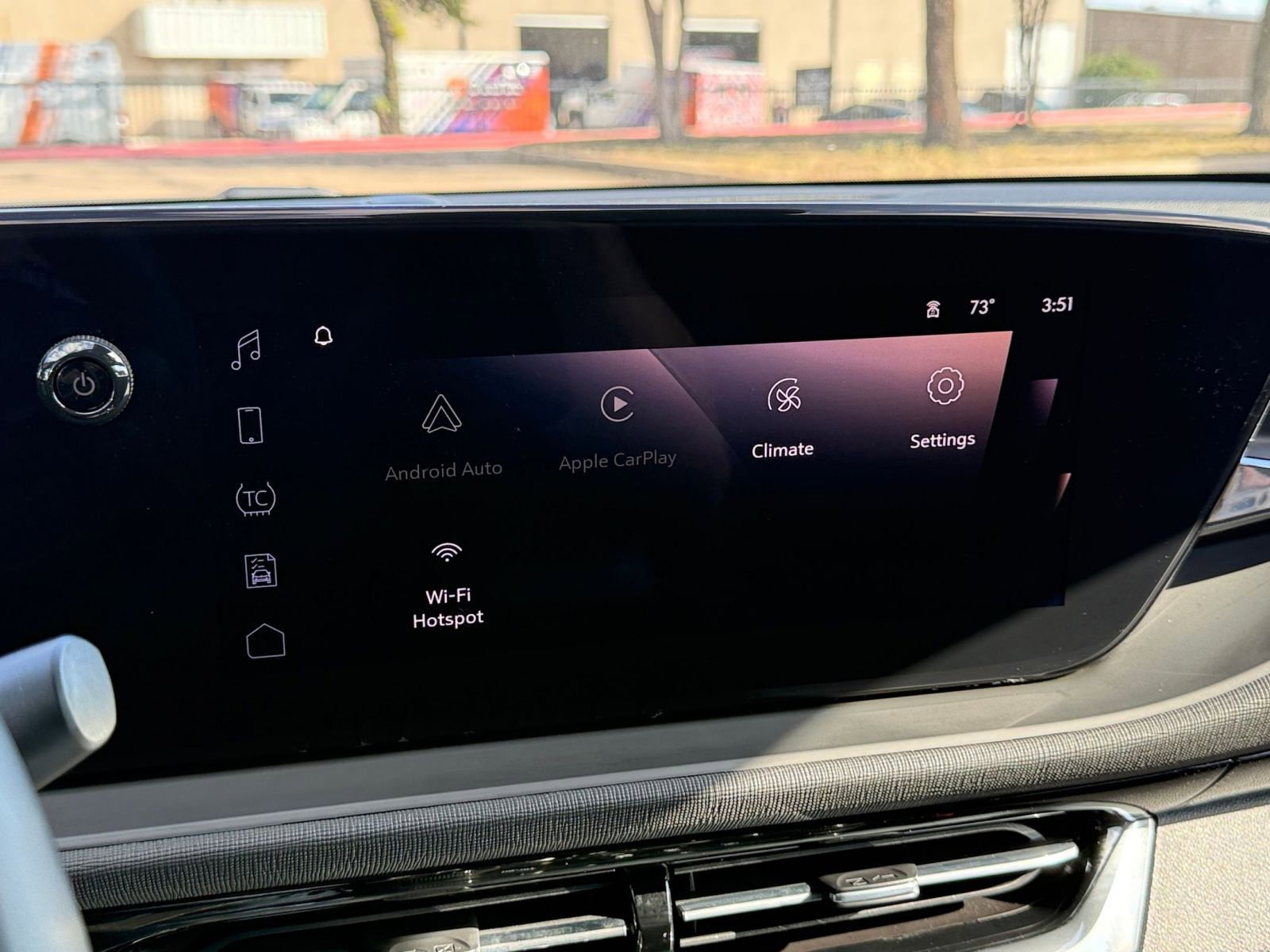 Used 2025 Buick Envista Sport Touring image 21