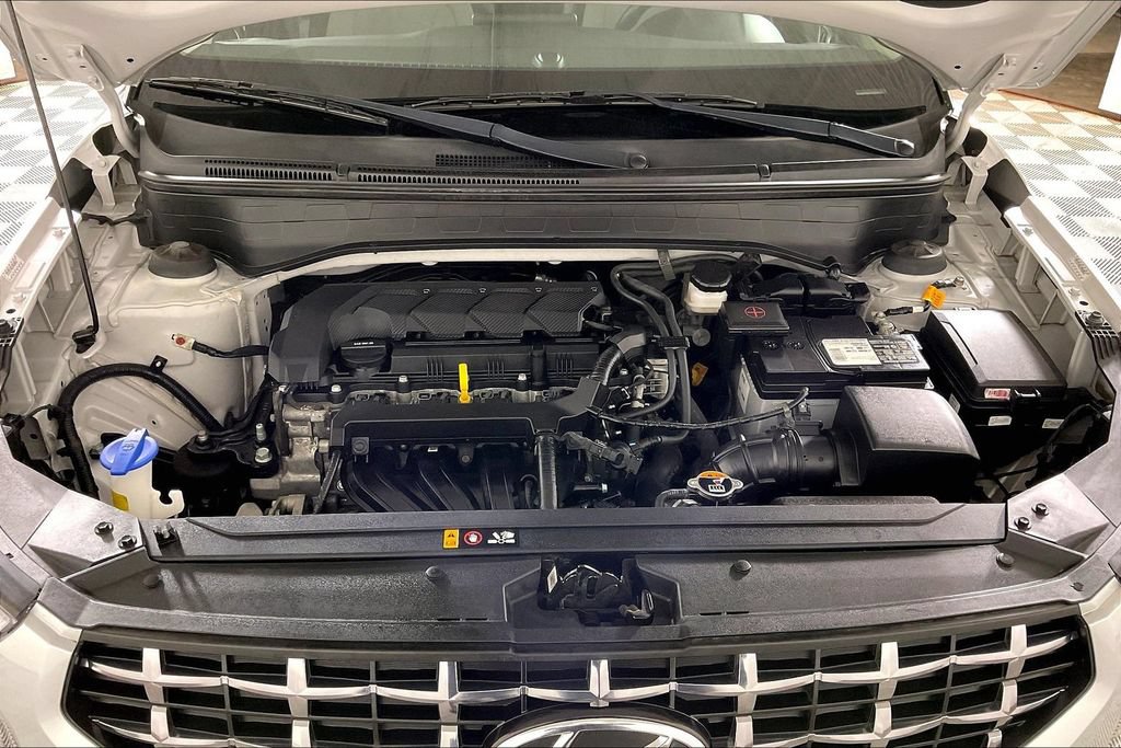 Used 2022 Hyundai Venue SEL FWD image 9