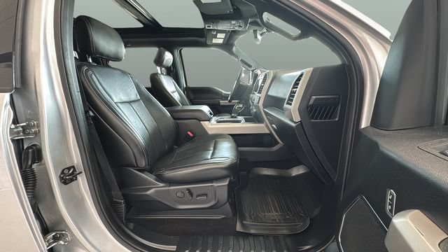 Used 2019 Ford F150 Lariat w/ Equipment Group 502A Luxury AWD/4WD image 20