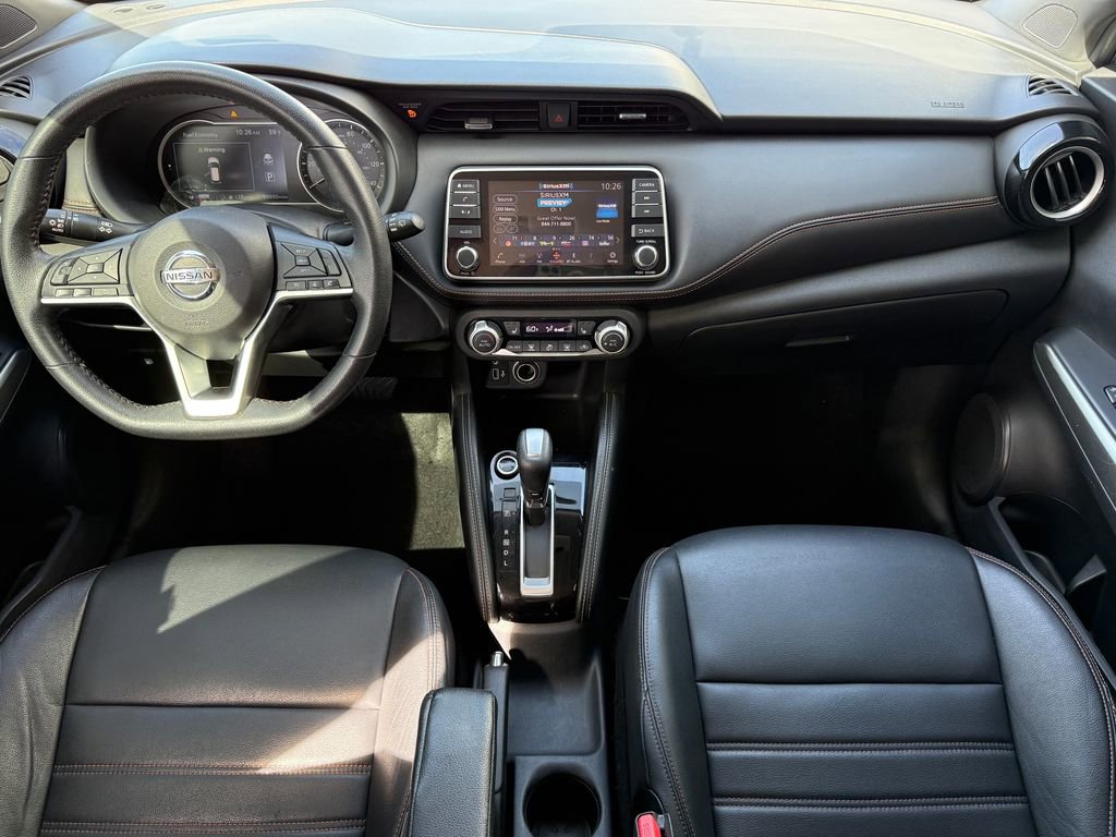 Used 2019 Nissan Kicks SR w/ SR Premium Package image 12