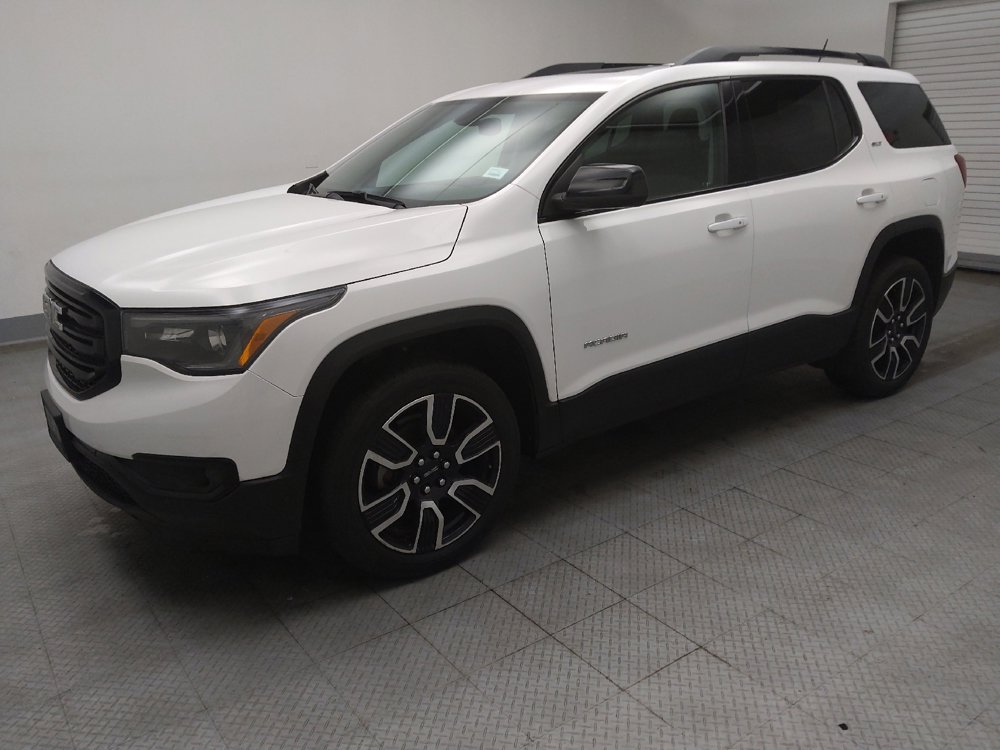 Used 2019 GMC Acadia SLT w/ Black Edition image 2