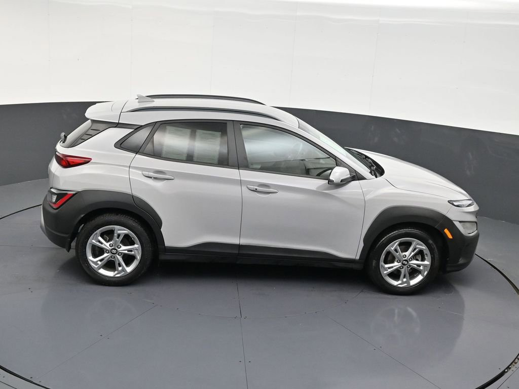 Used 2022 Hyundai Kona SEL image 17