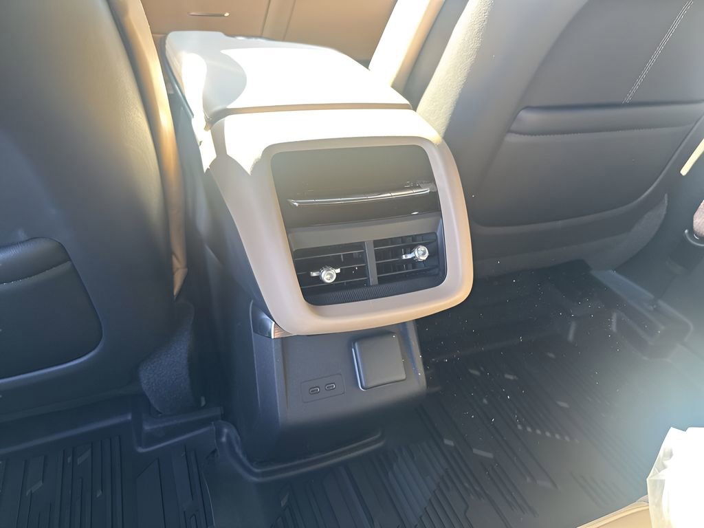 New 2026 Cadillac Lyriq Signature Luxury image 21