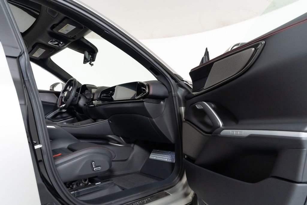 Used 2024 Ferrari Purosangue image 36