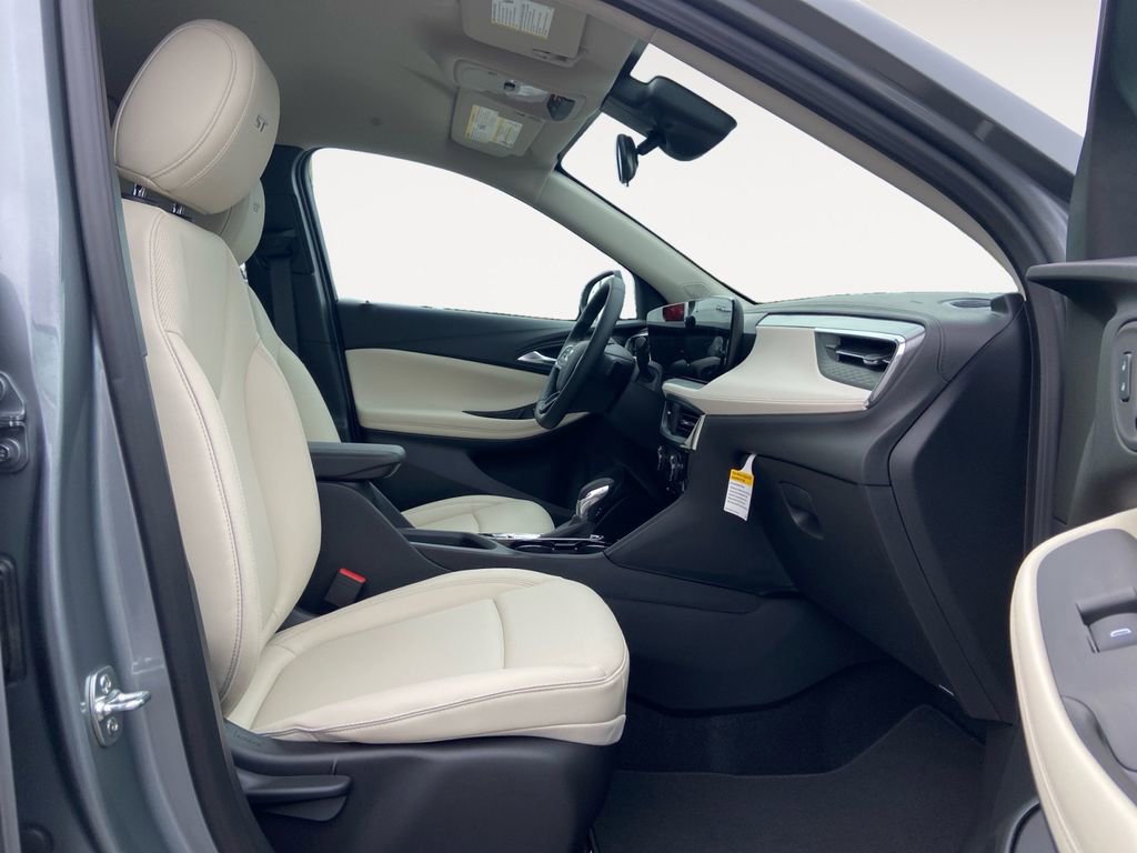 New 2026 Buick Encore GX Sport Touring FWD image 15