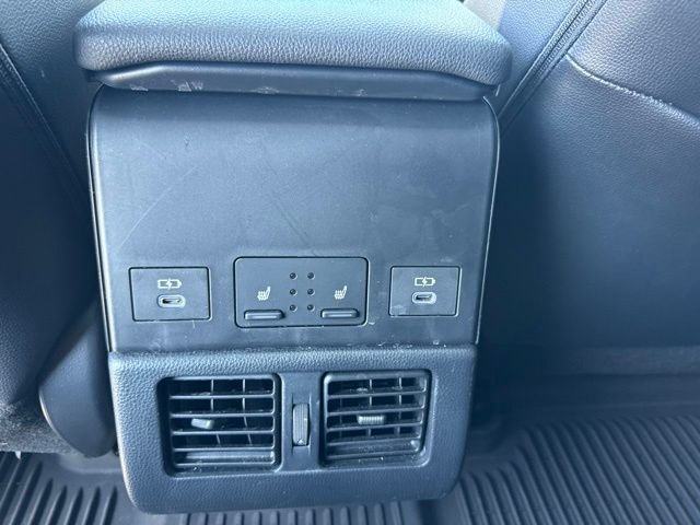 Used 2024 Toyota bZ4X FWD image 36