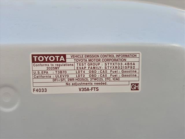 Used 2025 Toyota Tundra Limited w/ TRD Off-Road Package AWD/4WD image 27
