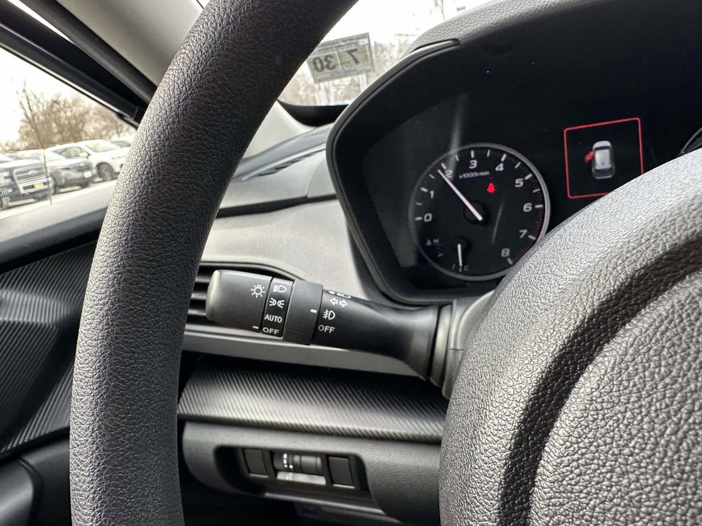 Certified 2025 Subaru Crosstrek 2.0i Premium image 28