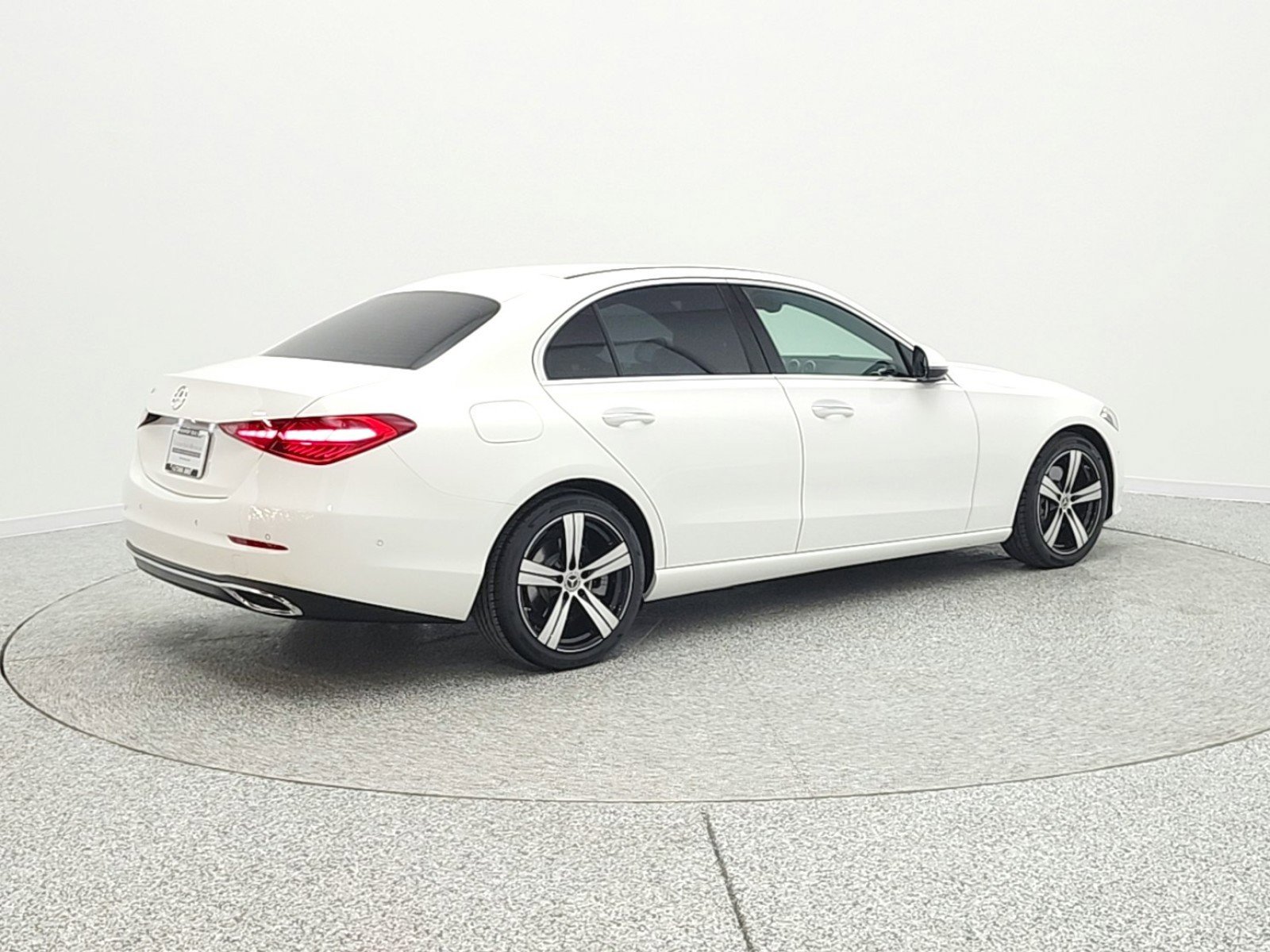 Used 2024 Mercedes-Benz C 300 Sedan image 5