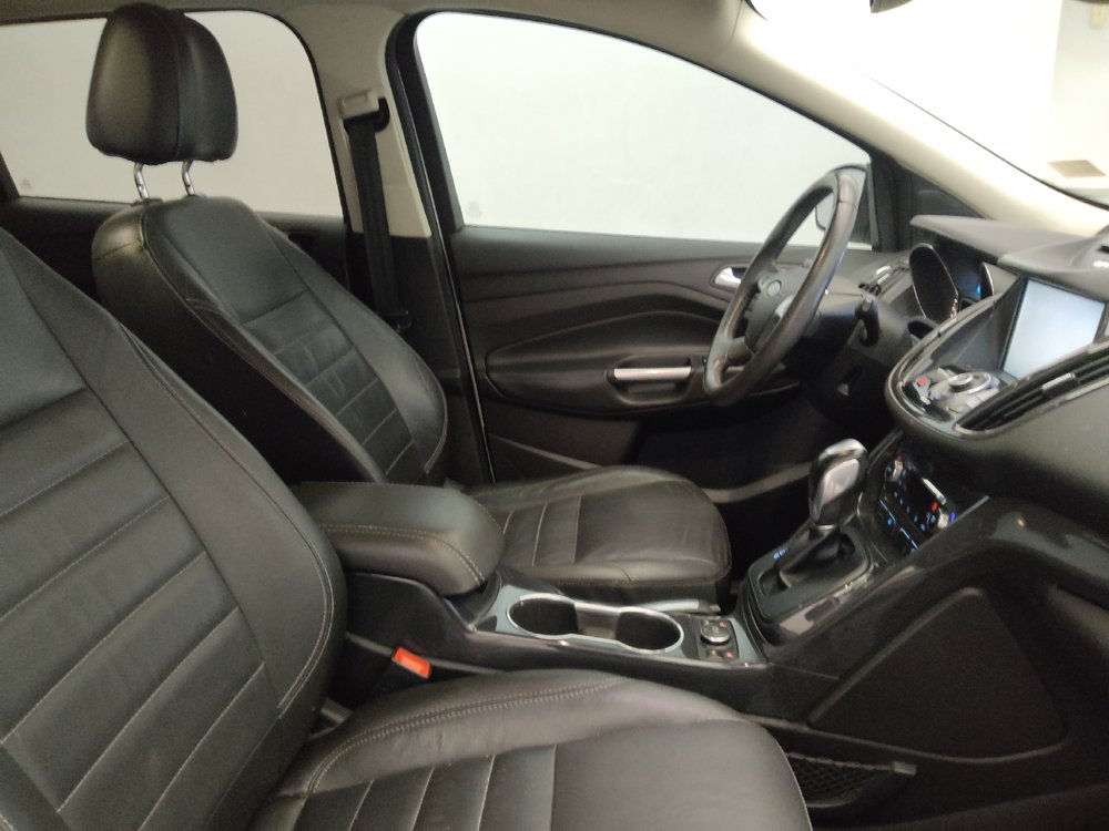 Used 2015 Ford Escape Titanium FWD image 21
