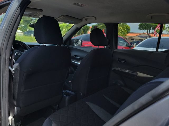 Used 2018 Nissan Kicks SV FWD image 10