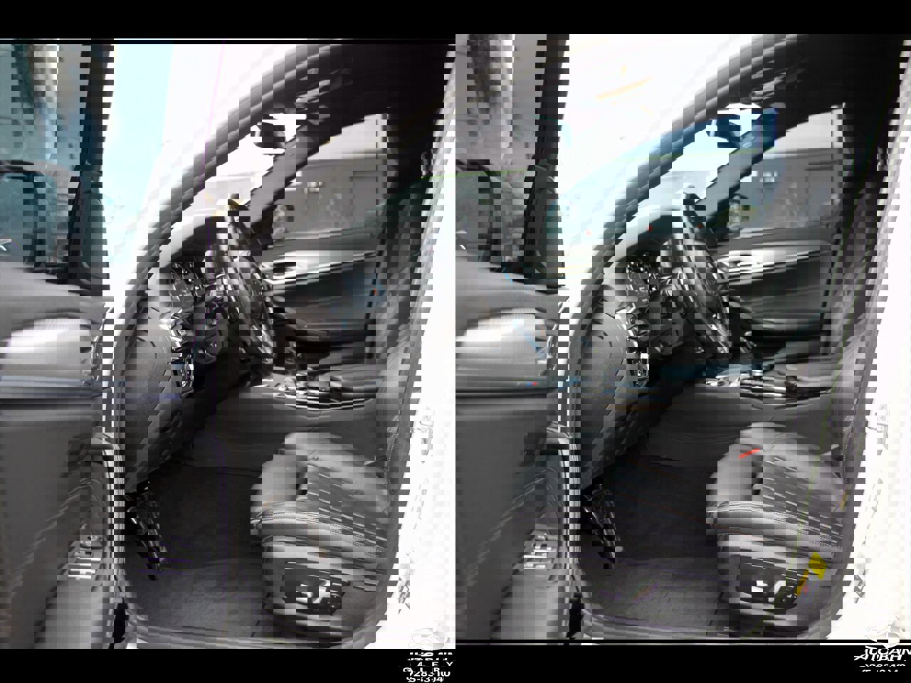 Used 2019 BMW 530e w/ M Sport Package image 32