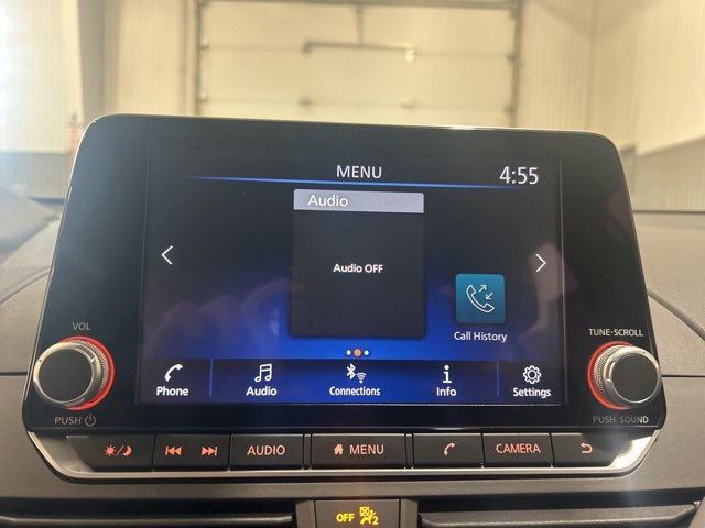 New 2025 Nissan Altima 2.5 SV image 17