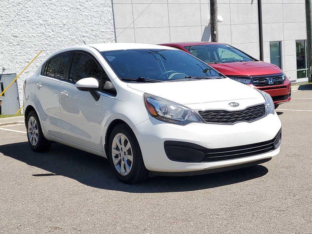 Used 2014 Kia Rio LX FWD image 4