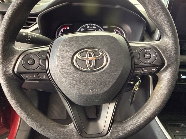 Certified 2023 Toyota RAV4 LE AWD/4WD image 16