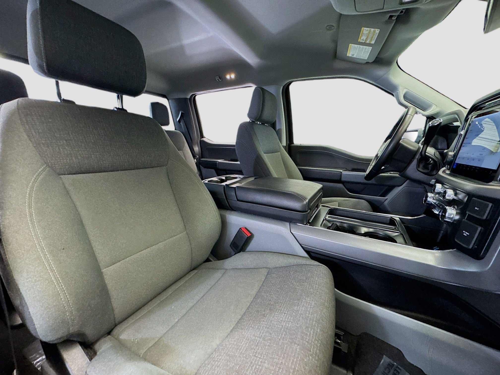 Used 2024 Ford F150 XLT w/ Equipment Group 302A MID image 17